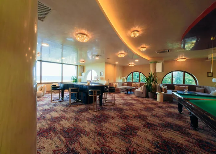 Ξενοδοχείο Admiral 5*