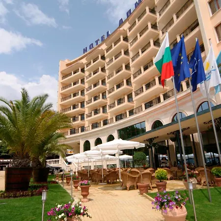 Hotel Admiral - Ultra Inclusive&private Golden Sands