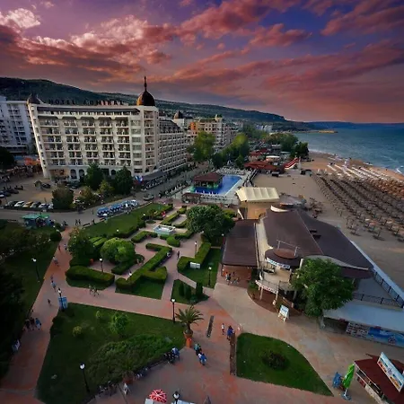 Admiral Hotel 5*