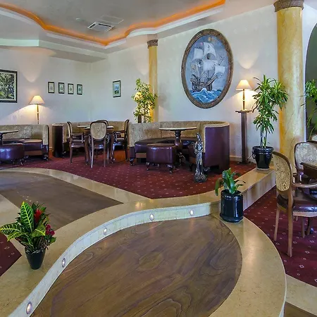 Hotel Admiral - Ultra Inclusive&private 5*